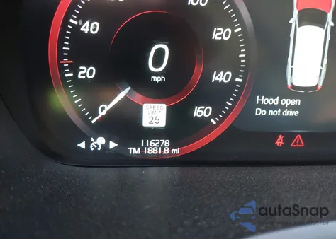 2016 Volvo Xc90 T6 Momentum from USA, damaged, VIN YV4A22PK6G1056236